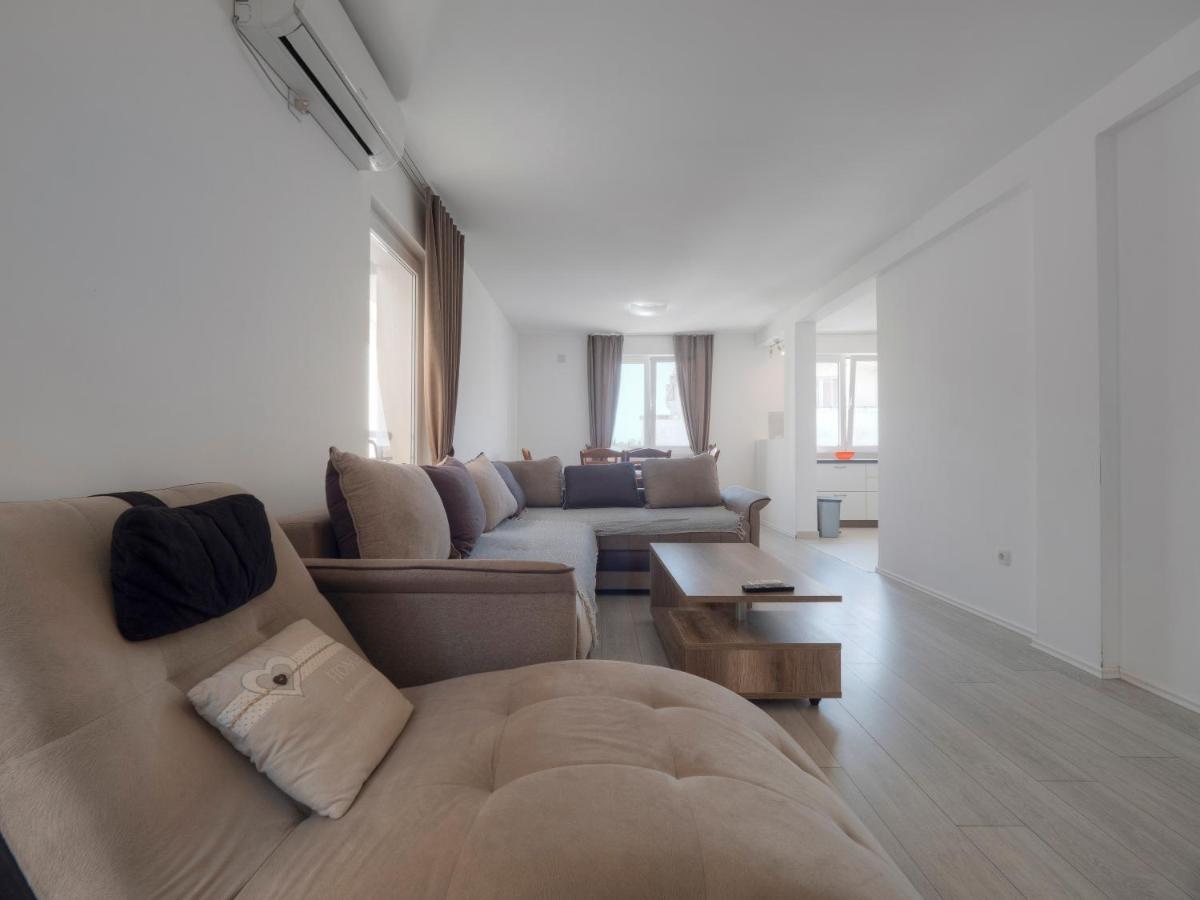 Family Three Bedroom Apartment Brando Budva Exterior photo