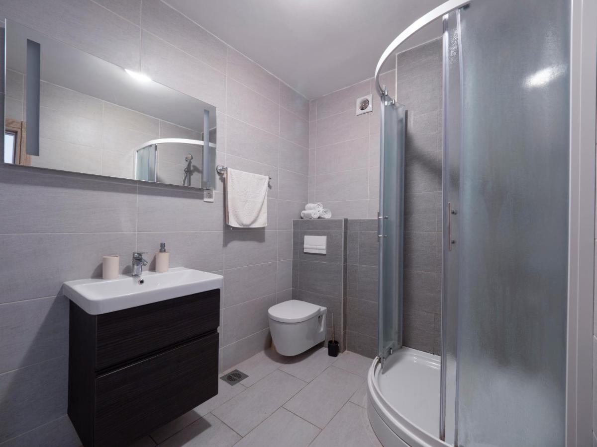 Family Three Bedroom Apartment Brando Budva Exterior photo